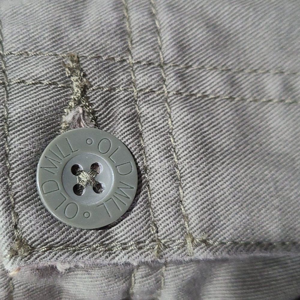 Relaxed Fit Cargo Shorts Size 36 - Olive - New - Picture 11 of 11